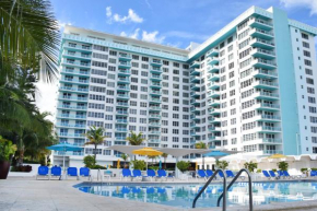  Seacoast Suites on Miami Beach  Майами Бич